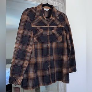 WOOL PLAID BUTTON UP
